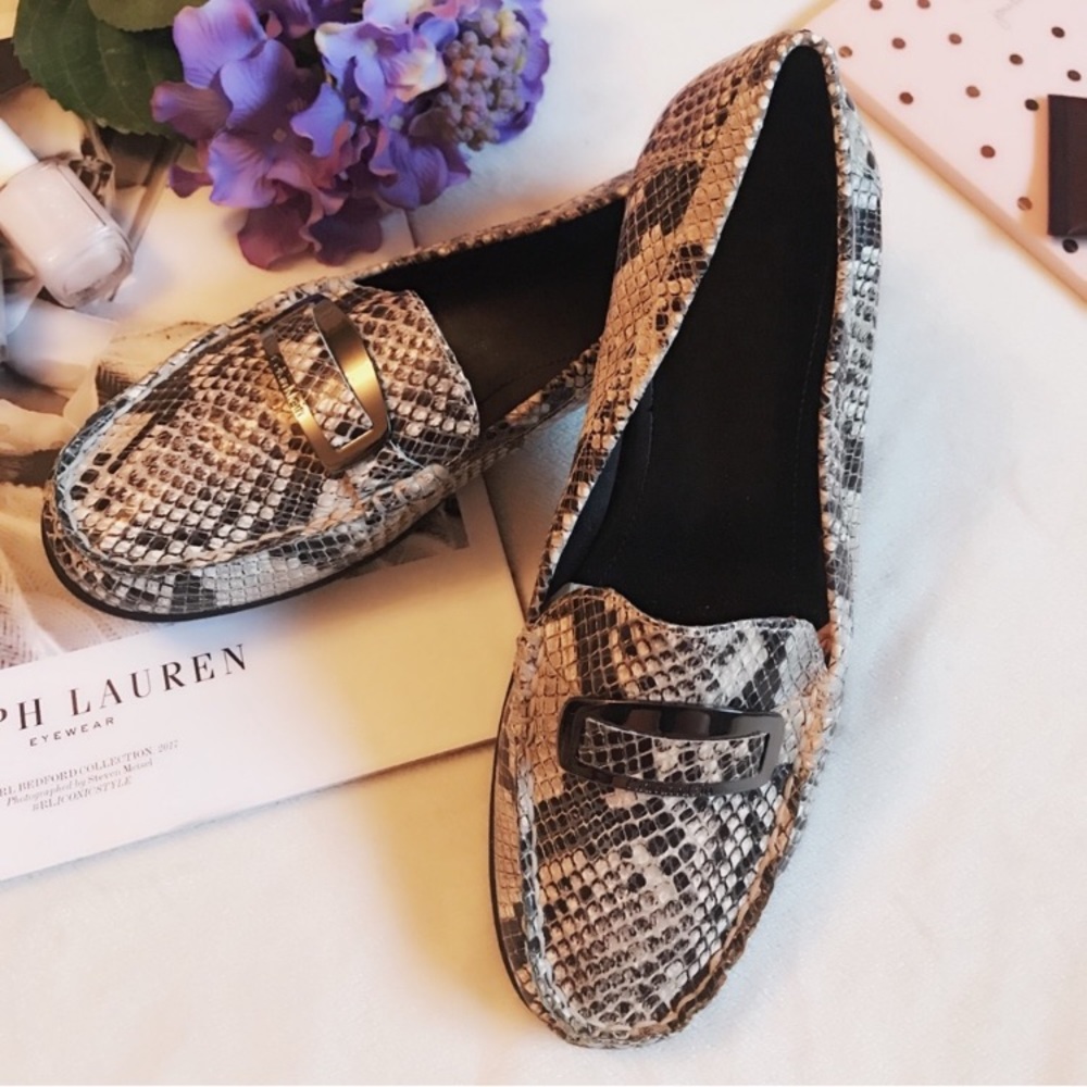 Calvin Klein snakeskin flat loafers size 7